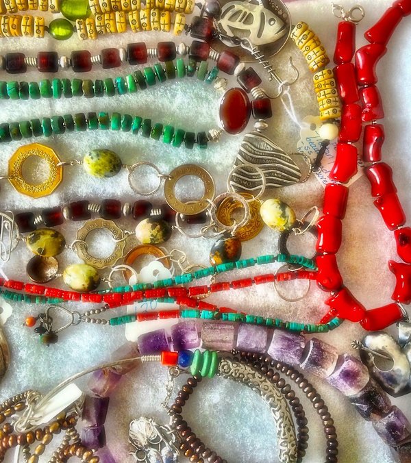 Quelle croisière propose des ateliers de fabrication de bijoux en perles de Tahiti?